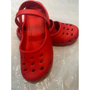 Capelli Of New York  Water Shoes Size 6
